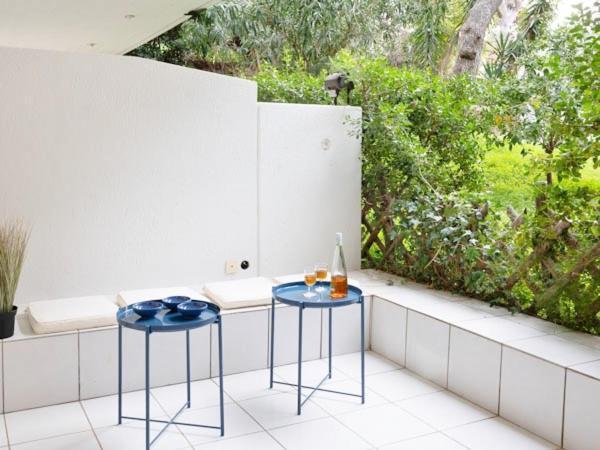 Vouliagmeni'S Secret Garden Near The Sea Apartment Athena Bagian luar foto