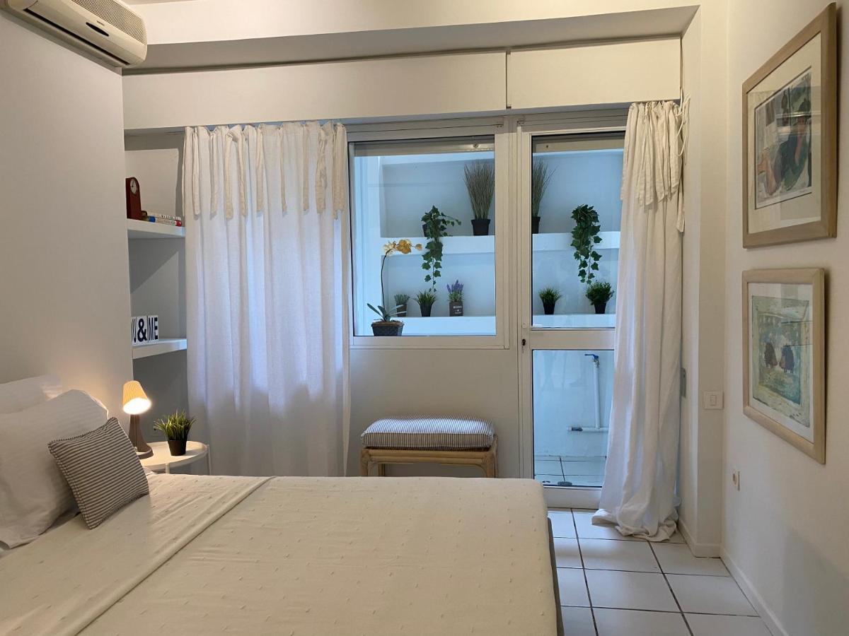 Vouliagmeni'S Secret Garden Near The Sea Apartment Athena Bagian luar foto