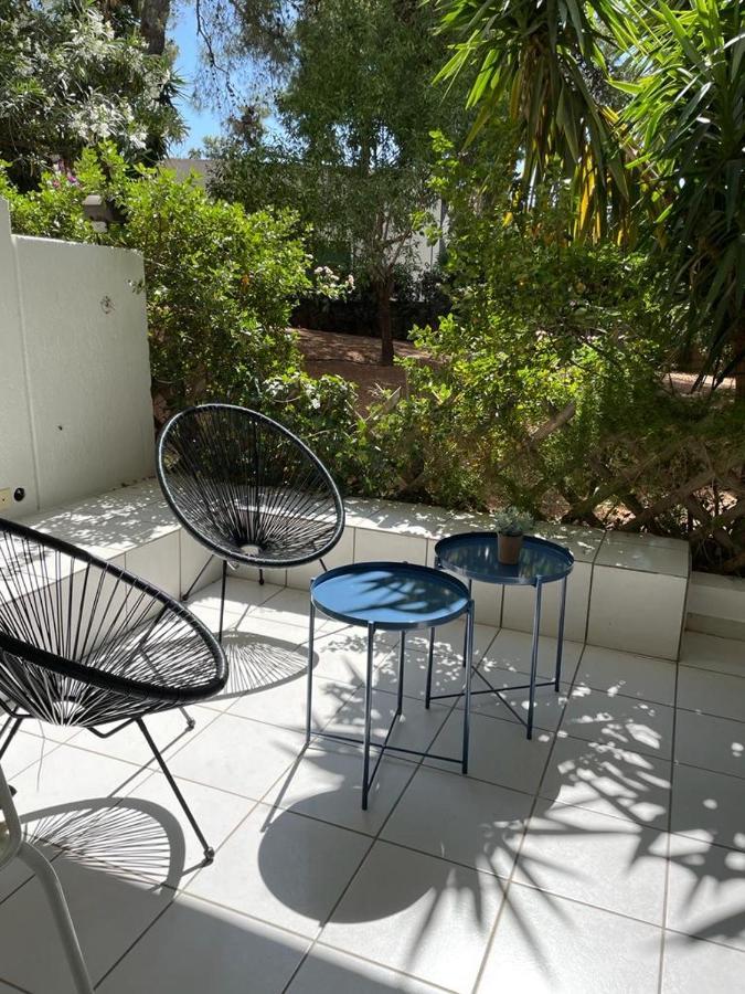 Vouliagmeni'S Secret Garden Near The Sea Apartment Athena Bagian luar foto